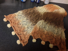 Load image into Gallery viewer, "Clarissa" - lace knitting pattern by Vixter Woolista