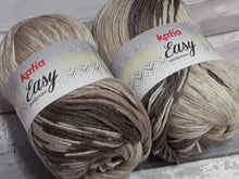 Load image into Gallery viewer, Knit Kit - SPECIAL OFFER - ladies or children's jumper or hat & scarf