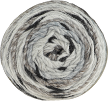 Load image into Gallery viewer, "Willow" easy knit kit by Vixter Woolista SPECIAL OFFER