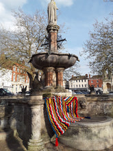 Load image into Gallery viewer, "Stingray" Crochet Blanket pattern by Vixter Woolista